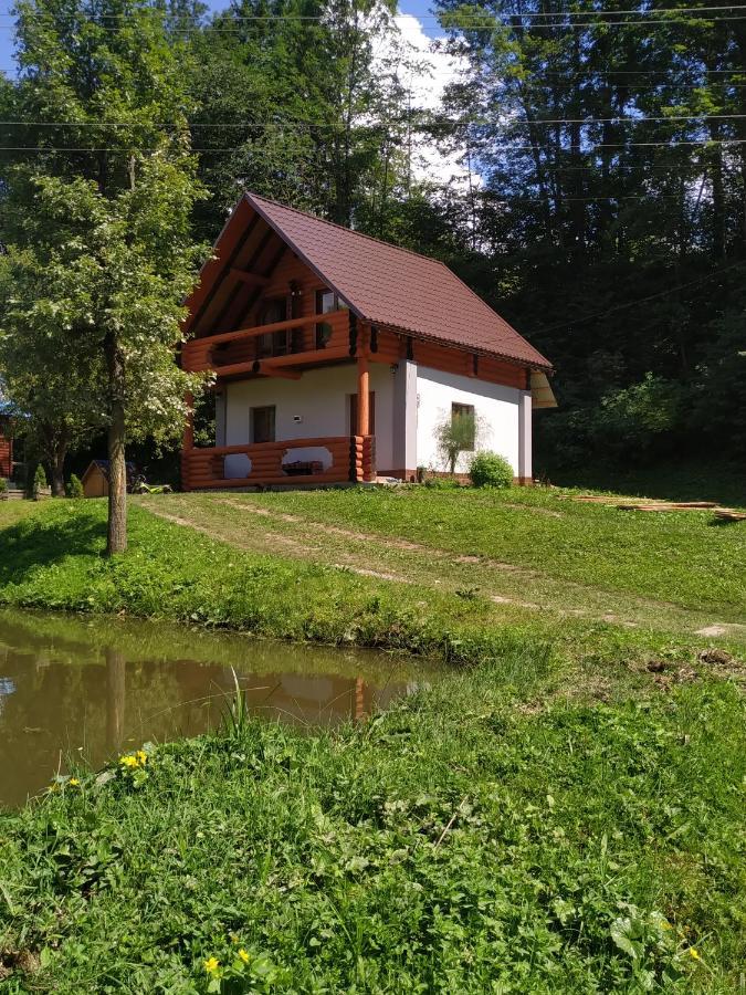 Котедж На Лузі Verkhne-Studenyy Exterior photo
