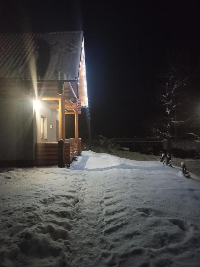 Котедж На Лузі Verkhne-Studenyy Exterior photo