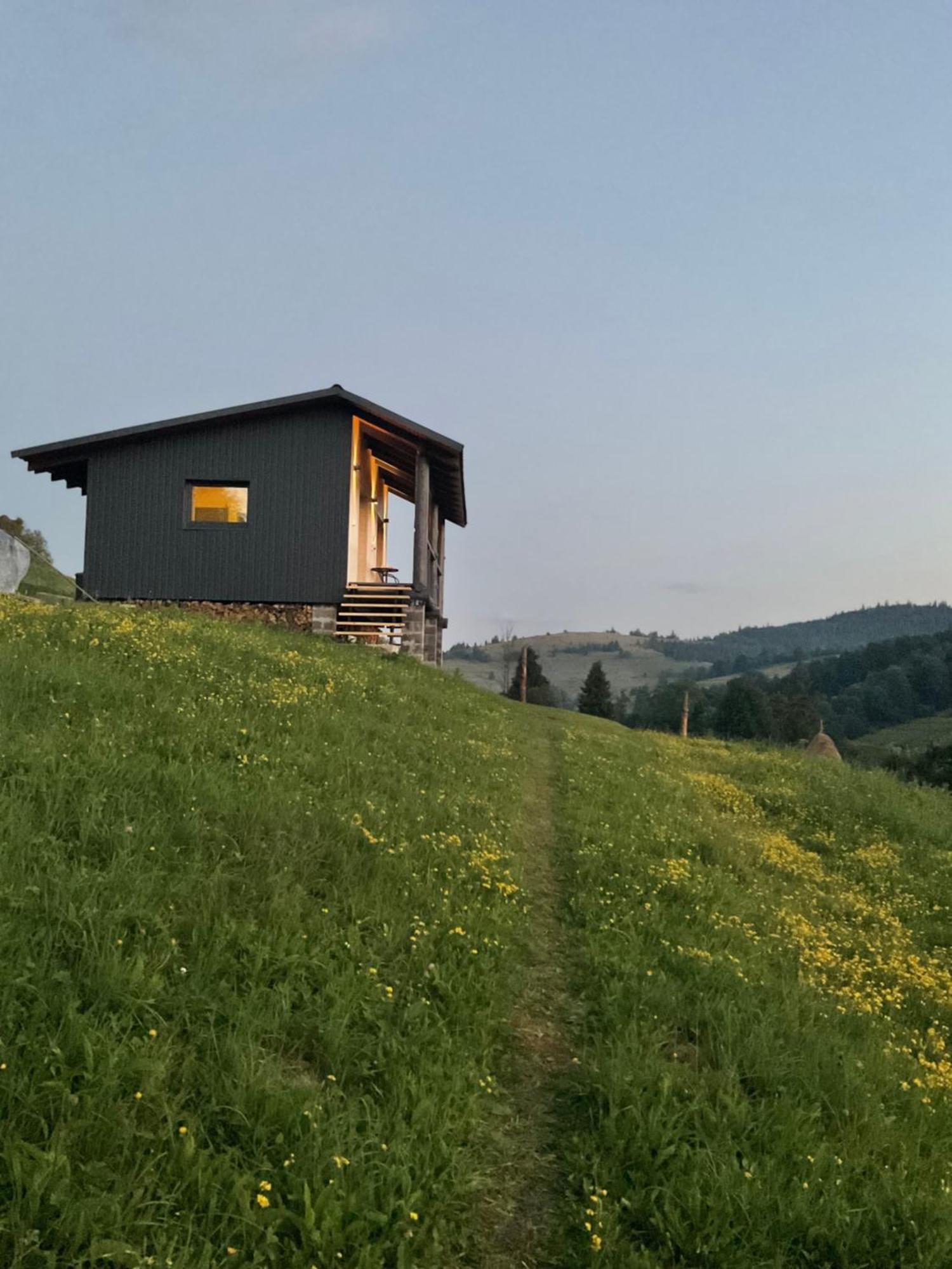 Котедж На Лузі Verkhne-Studenyy Exterior photo